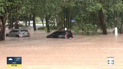 Secretário municipal de Subprefeituras de SP diz que o volume de chuva não era previsível