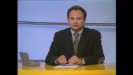 Trecho do programa de estreia "GloboNews Painel", apresentado por Ernesto Paglia, sobre pedofilia eletrônica, 24/10/1998.