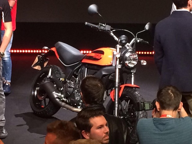 Ducati Scrambler Sixty2 (Foto: Rafael Miotto/G1)