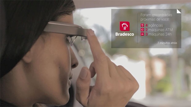 Bradesco lançou um aplicativo para Google Glass que exibe agências e caixas eletrônicos mais próximos do cliente. (Foto: Divulgação/Bradesco)