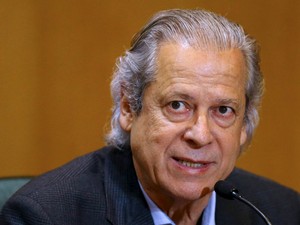 O ex-ministro José Dirceu, em foto de 31 de agosto de 2015 (Foto: Rodolfo Buhrer/Reuters)