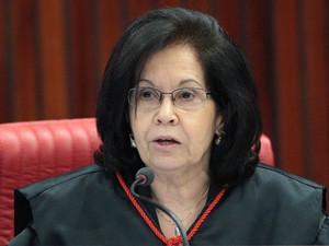 A relatora do processo de registro da Rede, Laurita Vaz, durante sessão do TSE que trata da criação do partido (Foto: Nelson Jr./ASICS/TSE)