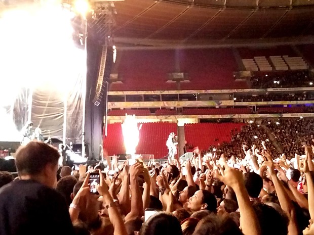 Públicp durante show do Guns N&#39; Roses em Brasília neste domingo (20) (Foto: Lucas Nanini/G1)