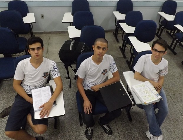 Estudantes de Rio Preto estão preparados para enfrentar a prova (Foto: Marcos Lavezo / G1)