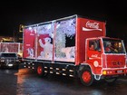 Caravana de Natal da Coca-Cola passa por Santos, SP, nesta quinta-feira