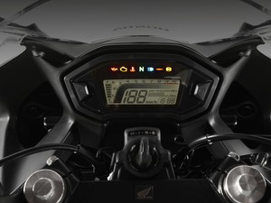 Painel Honda CBR 500R (Foto: Divulgação)