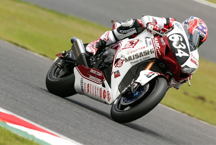 Casey Stoner sofreu acidente nas 8 horas de Suzuka