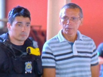 Arcanjo chegou escoltado no Fórum de Cuiabá para julgamento (Foto: Reprodução/ TVCA)