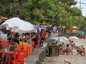 Praia do Murubira, em Mosqueiro. Belém Pará Verão (Foto: Paula Sampaio/ O Liberal)