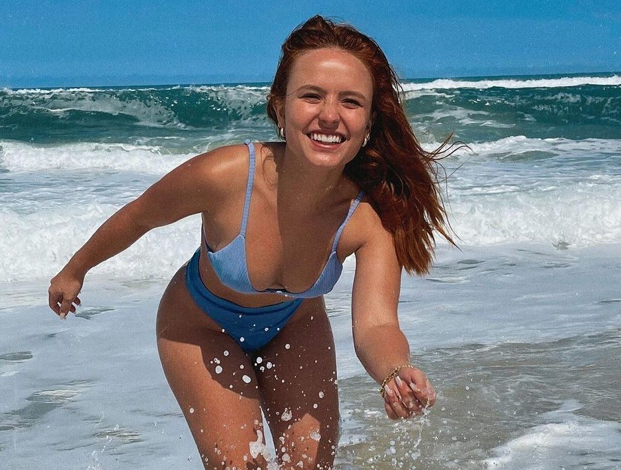 Larissa Manoela aproveita dia de sol em praia carioca (Foto: Reprodução/Instagram)