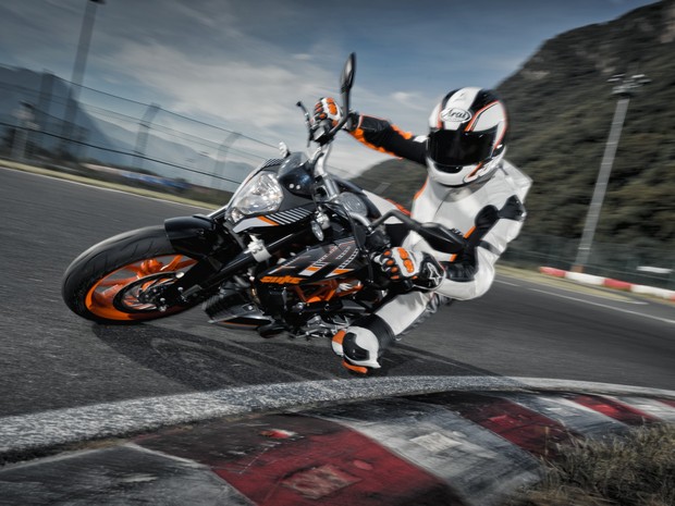 KTM 390 Duke (Foto: Divulgação)