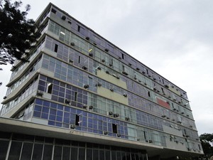 Prédio da reitoria da UFMG, em Belo Horizonte (Foto: Pedro Cunha/G1)