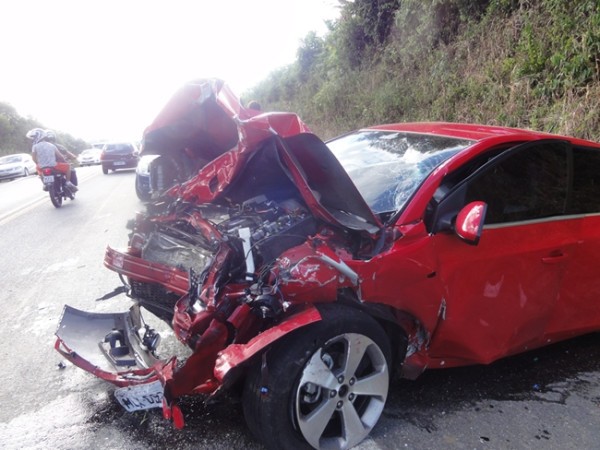 PRF registrou quatro mortes em acidentes nas rodovias catarinenses (Foto: Divulgação/PRF)