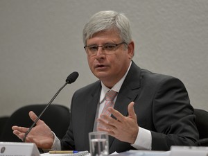 Ricardo Janot, novo procurador-geral da República, sendo sabatinado em comissão do Senado (Foto: Wilson Dias/ ABr)