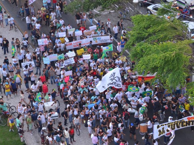 Número de manifestantes foi reduzindo na terceira edição do Acorda Aracaju (Foto: Flávio Antunes/G1)