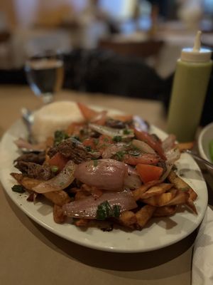 Photo of Pio Pio 3 - New York, NY, US. Lomo saltado