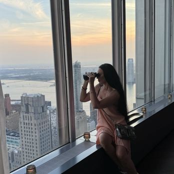 Manhatta views , self