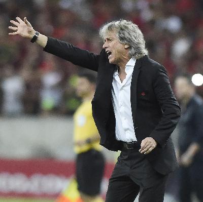 'Jorge Jesus vai cumprir contrato até junho'