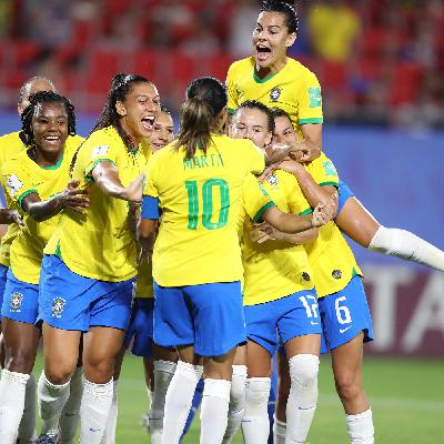 'Seleção feminina jogou muito mais que imaginávamos na Copa', destaca Escobar