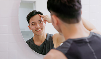 Neun bewährte Naturmittel gegen Haarausfall