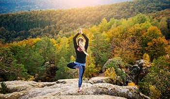 Ayurvedic Tips for Finding Balance in the Fall