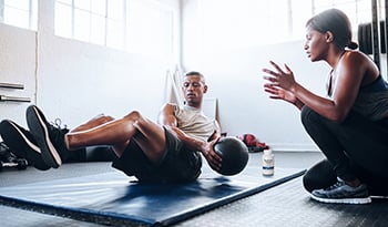 A Suplementação com Magnésio Pode Melhorar o Desempenho nos Exercícios? Um Treinador de Força Avalia