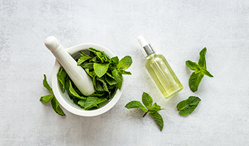 Peppermint Oil: From Digestion to Mood, Discover the Remarkable Benefits