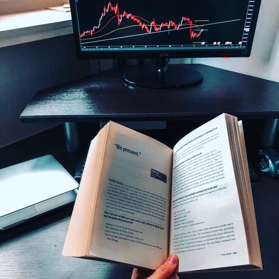 Wykres TradingView na Instagramie @felicitytradingcompany