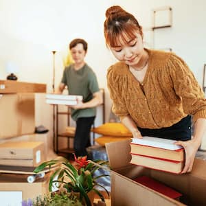 Couple moving to a new apartment