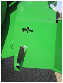 Tailboard angle adjustment