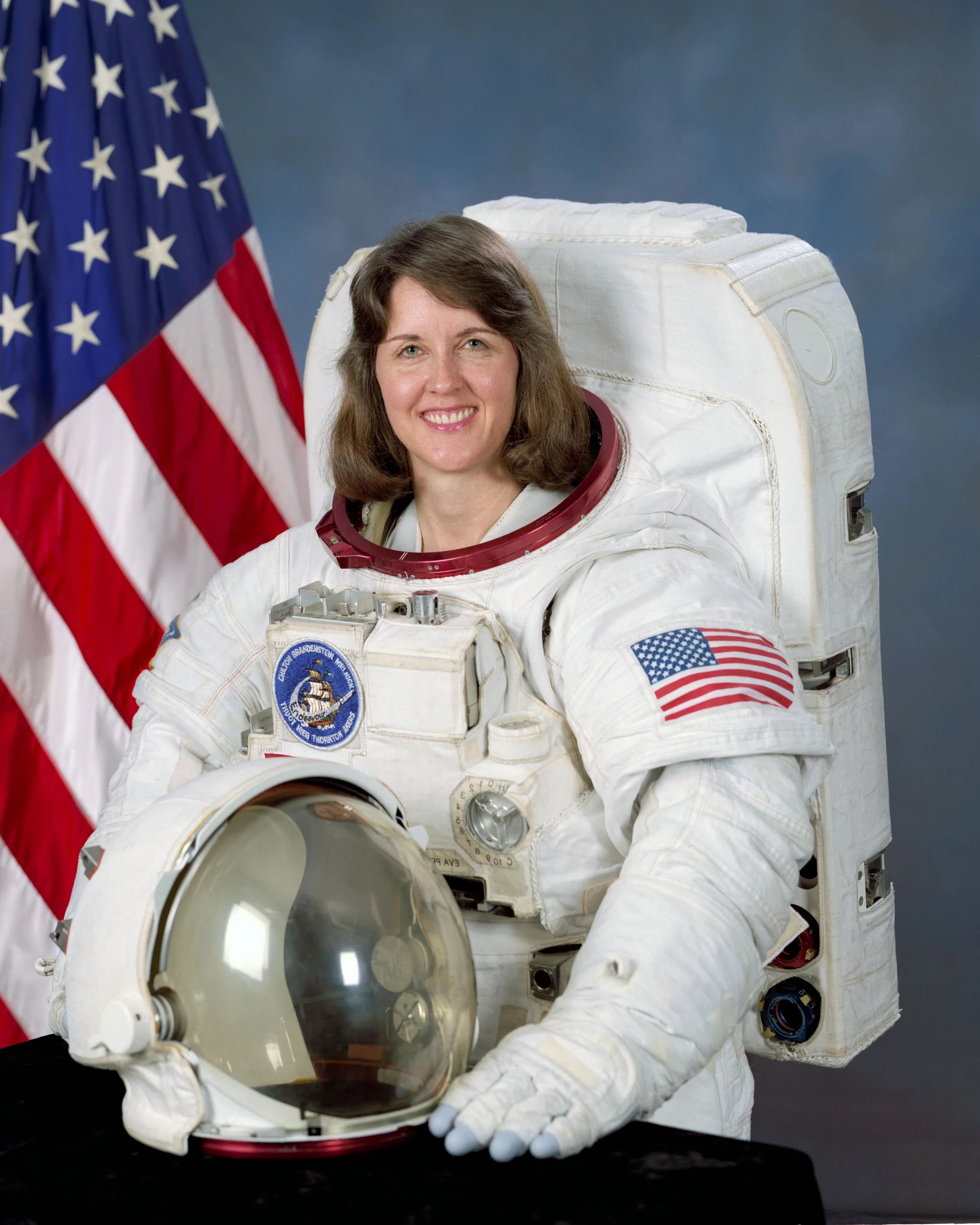 Official astronaut portrait of Kathryn Thornton.