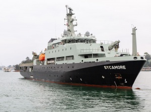 MV Sycamore sailing from HMAS Waterhen to assist in bushfire relief efforts.