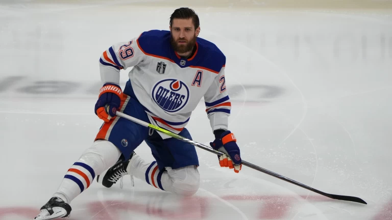 NHL Free Agency: Who are the Top 10 NHL Free Agents in 2025?