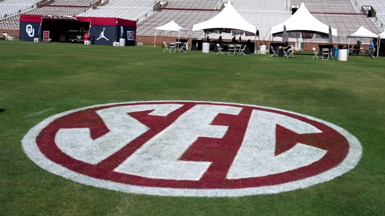 SEC and ACC Kickoff 2024 College Football Season with Cutting-Edge iPad Technology