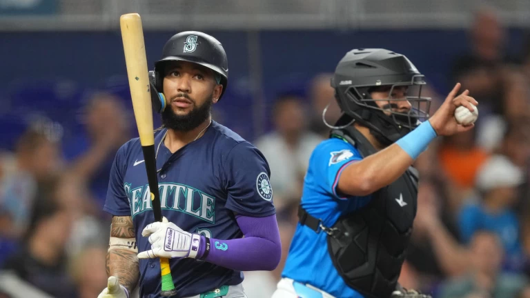 AL West Leading Seattle Mariners Need Offensive Boost at MLB Trade Deadline