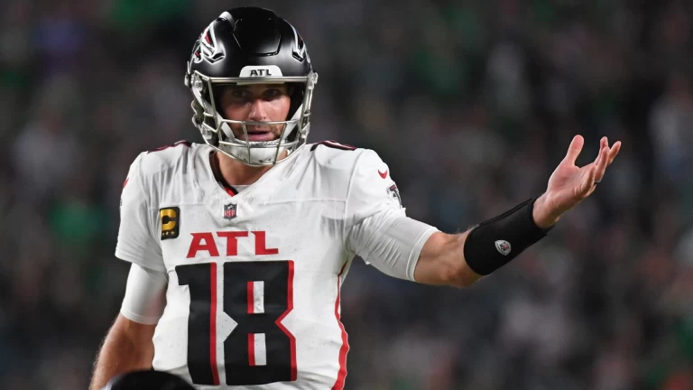 Falcons Face Tall Task vs. Chiefs on Sunday Night Football