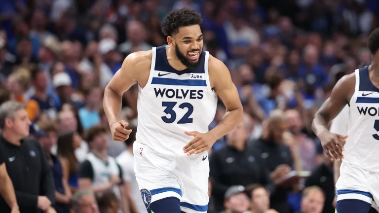 Karl-Anthony Towns Traded to Knicks: NBA Trade Impact