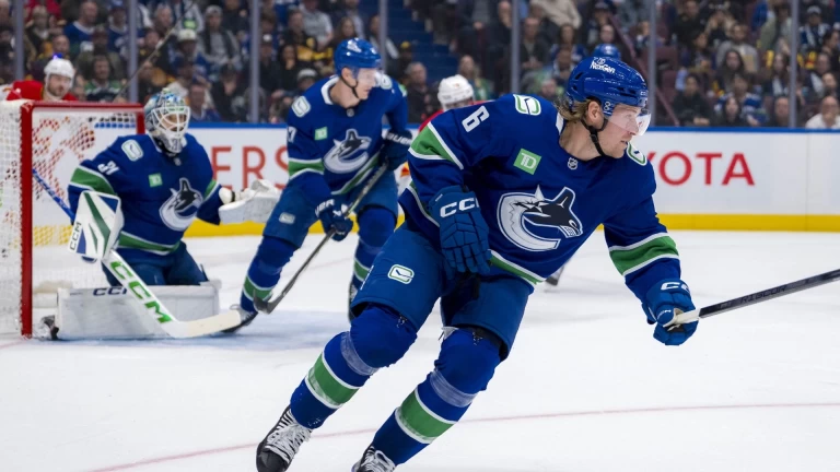 Vancouver Canucks vs Calgary Flames: Game Predictions