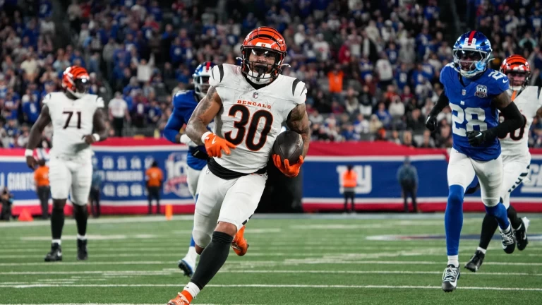 Chase Brown Seals Bengals Win with a Late Touchdown