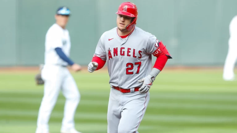 Fantasy Baseball Draft Predictions: Top Picks for Next Year