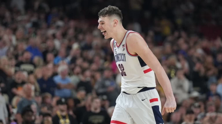 Portland Selects Donovan Clingan in 2024 NBA Draft