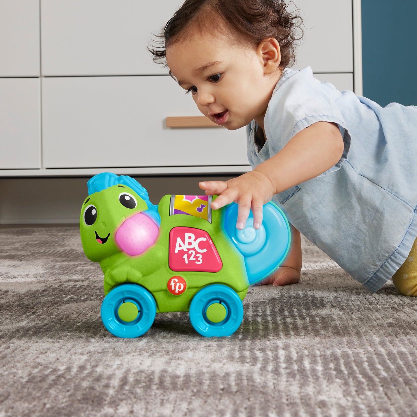 Fisher-Price Link Squad Crawl 'n Colours Chameleon