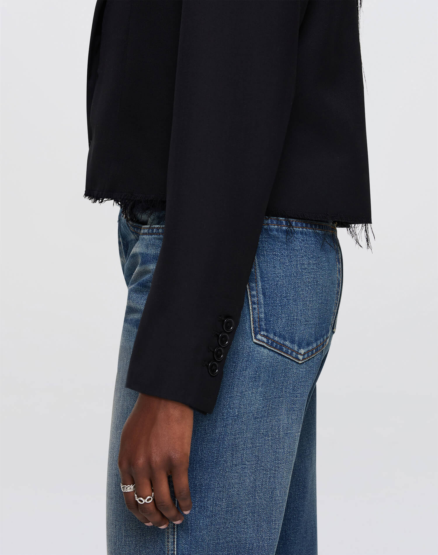 Cutoff Boyfriend Blazer - Black