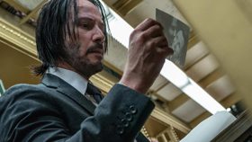 Keanu Reeves pediu 2 autógrafos na vida e recebeu um 'vai se f*der' (Notícias Keanu Reeves)