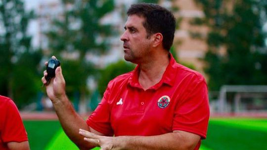 Tiago Capaz e João Pereira na equipa técnica dos Mambas