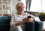 Free Cell Phones For Seniors | How To Get One Today