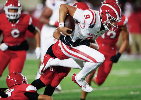 Nation’s No. 1 Mater Dei dominates Kahuku