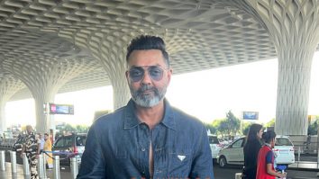 Photos: Bobby Deol snapped at the airport