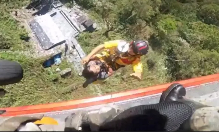 直升機飛2次才下山遭議！請理解原鄉部落特殊性　舊好茶成大考古教授說心情