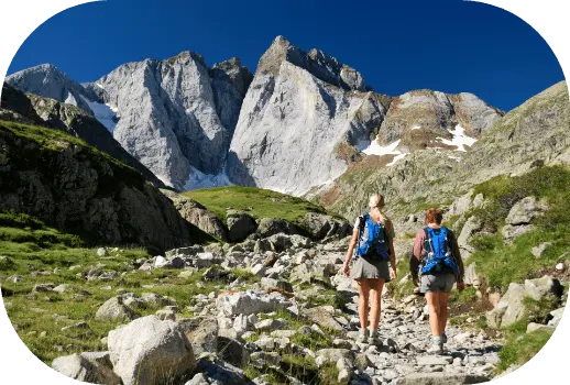 Pyrénées Magazine propose des reportages photos aux randonneurs pyrénéens 